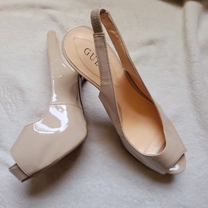 Guess Peep-toe, Nude, Patent Leather Pumps/Stilletos